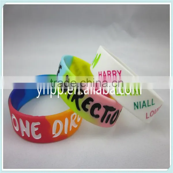 Swirl Colour Personalized Ink-filled Silicone Bracelet photo-3