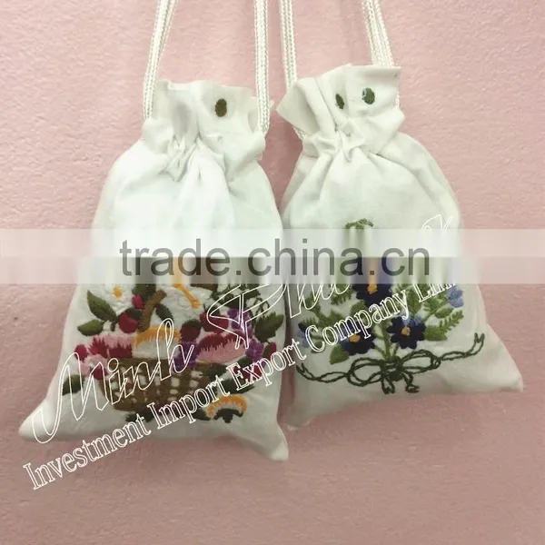 Flower Embroidery Fragrant Bags Air Freshing Sachet Powder Cloths Bag photo-3