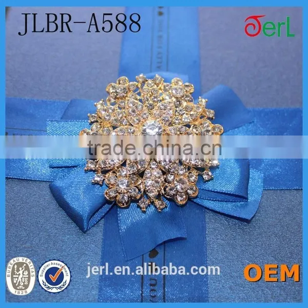 Wedding Cake Crystal Flower Rhinestone Brooch photo-4