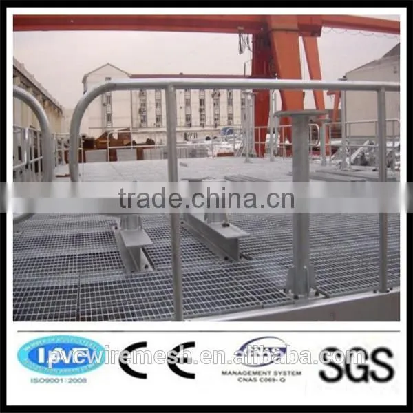 Galvanized Iron Wire Steel Grating (made in China) photo-3