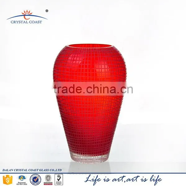 Red Stained Flower Shaped Handblown Colored Glass Vases photo-3
