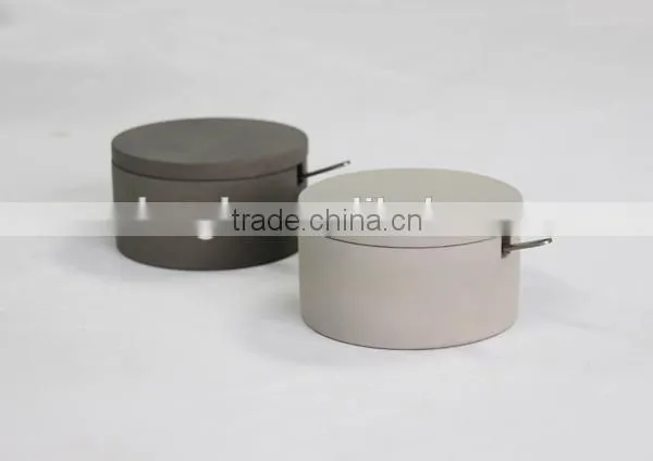 Urban Homewares Round Cellar Kitchen Concrete Salt Pepper Shaker photo-5