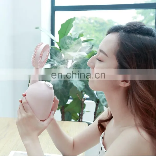 New Product 2 in 1 Multifunctional USB Mini Fan With Air Cool Humidifier photo-2