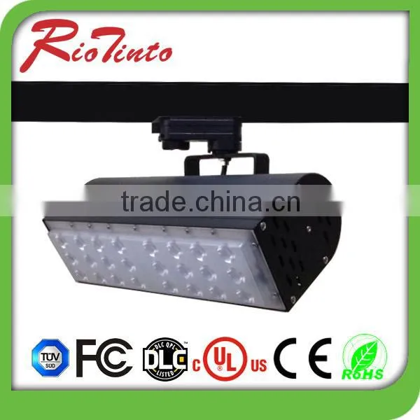 High Quality Design Patented Anti-glare Lens High Lumen Indoor Lighting 30w LED Track Light LED Shop Store Light