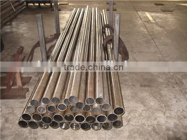Steel Pipe Bright Annealing Carbon Tubes photo-5