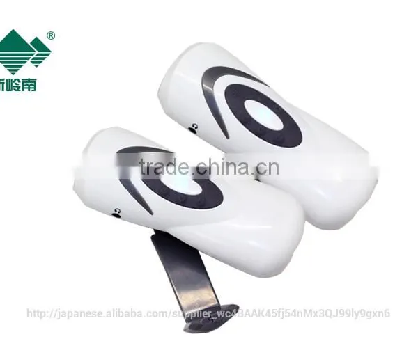 Min Fm/am Radio With Flashlight Phone Charger photo-6