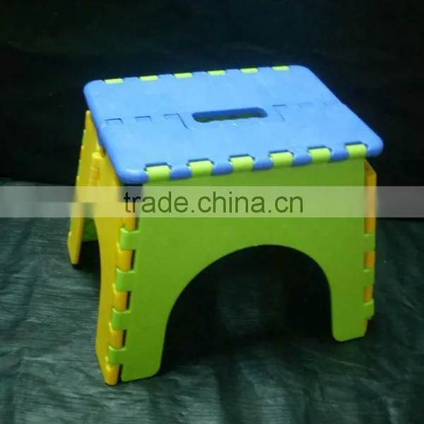 Plastic Folded Chairs