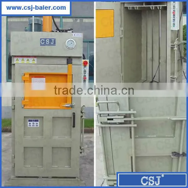 Vertical Hydraulic Waste Recycling Machine Mini Square Baler for Sale photo-3