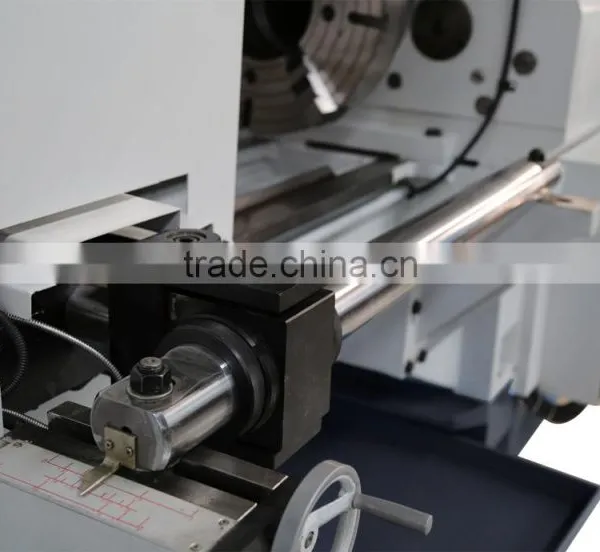 Manual Horizontal Tube Threading Lathe for Oil Field photo-3