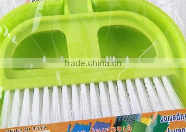 Plastic DUSTPAN and BRUSH SET photo-2