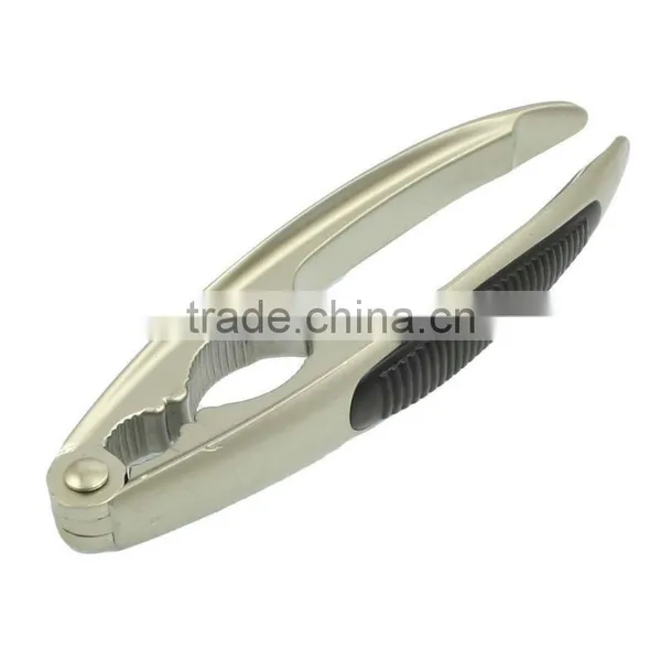 Black Nonslip Handle Double Holes Nutcracker