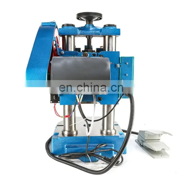 Automatic Curtain Eyelet Machine photo-4