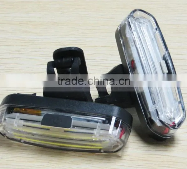 Blue Red LED Plastic Clip Collar 120LM Bicycle Front Light Warm Security Lamp photo-4