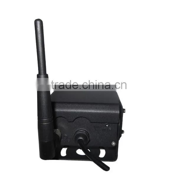 1/4" COMS Sensor Waterproof IP69 720P IP Wifi Car Backup Camera photo-2