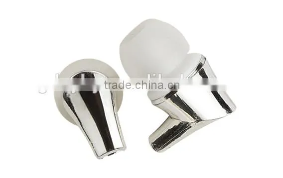 2014 Color Headphone Earphone Made in China for Distributer photo-3