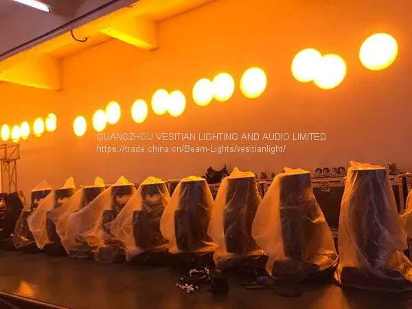Световое оборудование для театров и ночных клубов. Различные цвета. Sharpy 7R Light 230W. Лучевая прожекторная светильник с подвижным головкой для сцены. photo-4