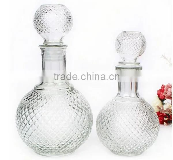 Big White Wine Glass Bottle Grape Wine Glass Bottle With Lid Cheap Glass Bottle photo-2