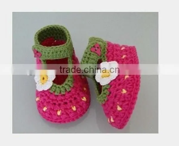 Christmas Toddlers Baby Shoes Winter Crochet Shoes Floral Pattern Knitted Shoes photo-4