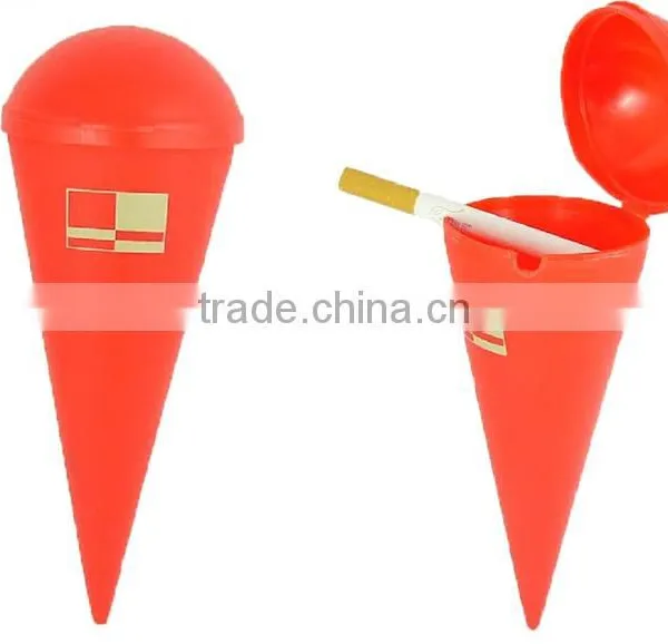 Eco-friendly Portable Ashtray PP Cone Beach Ashtray photo-3