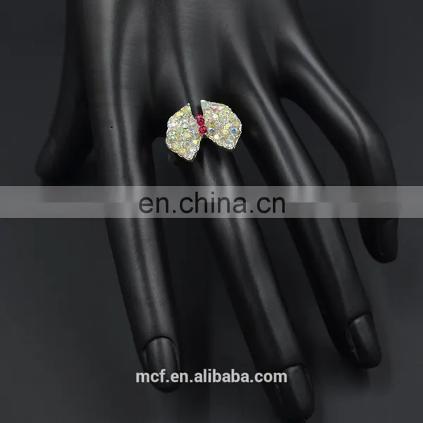 MCR-0038 Fashion Latest Wings Shaped Novel Ring Designs for Girls photo-3