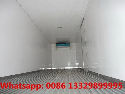 Customized FOTON AUMARK 4*2 Cummins 220hp Diesel 6.1m Length Refrigerated Truck for Sale photo-4