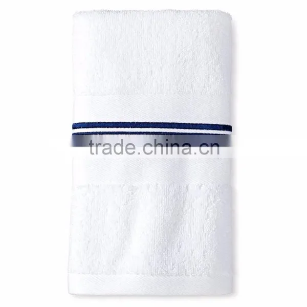 Affinity Soft White Jacquard Bath Towel Stock Supplier's Choice photo-6