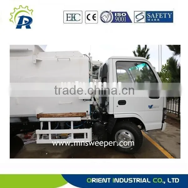 Dongfeng Chassis High Pressure Road Cleaning Car Cleaning Width 2.5-3.5m ISUZU Engine Used Euro3 Exhaust Standard photo-4