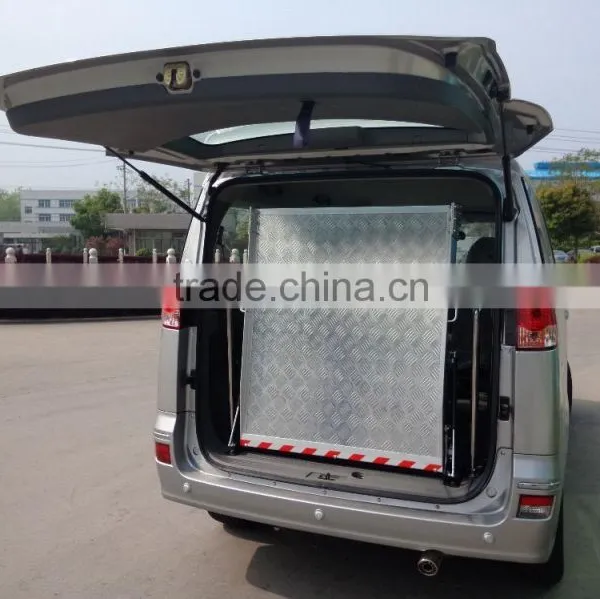 China Famous BMWR-2 Aluminum Manual Folding Ramps for Van and Minibus photo-5