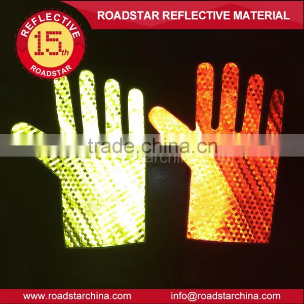Double Reflective Side Pvc Prismatic Reflective Glove for Police photo-4