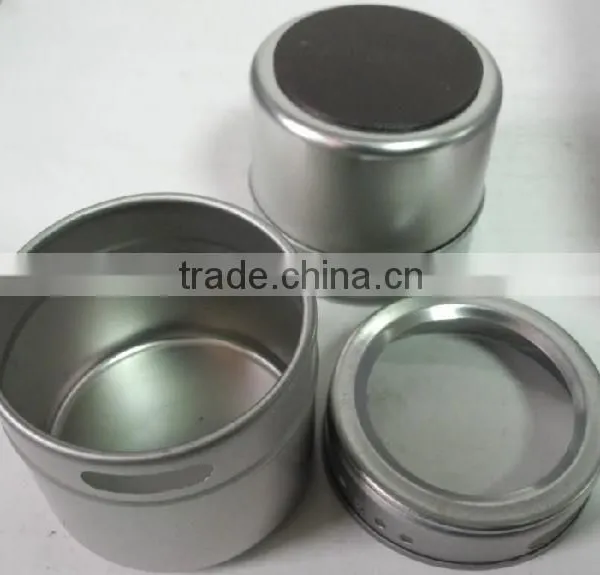 Pepper and Salt Tin Spice Containers With Magnetic on the Bottom photo-4