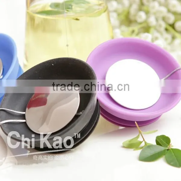 Eco-friendly Borosilicate Blown Glass Water Bottle photo-4
