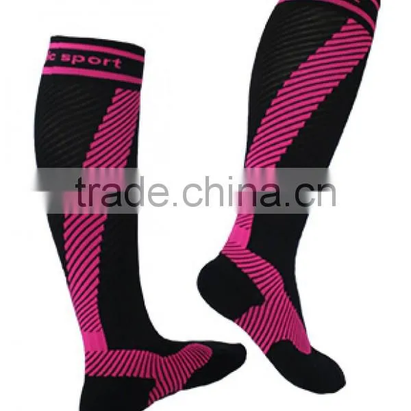 Hot Sale High Quality Athletic Tape Compression Socks photo-2