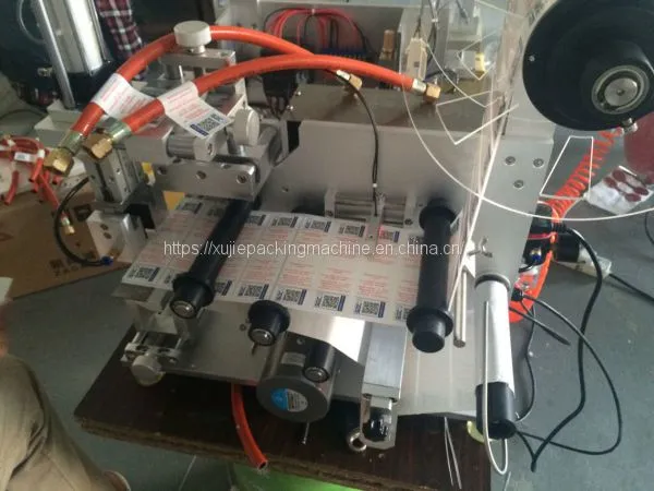 Pneumatic Type Pipe Flag Labeling Machine From Factory photo-2