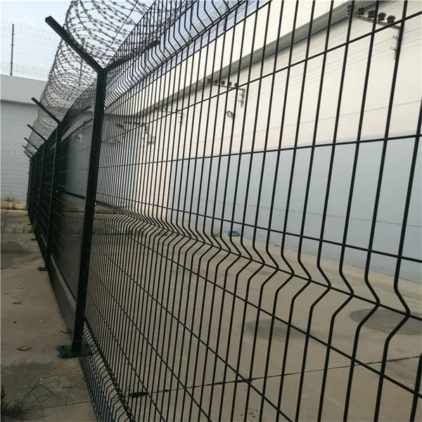 358 welded metal wire mesh fence, revêtue de poudre anti-grimpe, clôture incurvée galvanisée à chaud