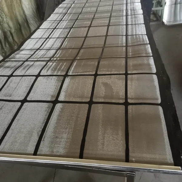 Hook-strip Composite Shaker Screen 1200x950mm 316L Triple Layer Composite for Drilling photo-2