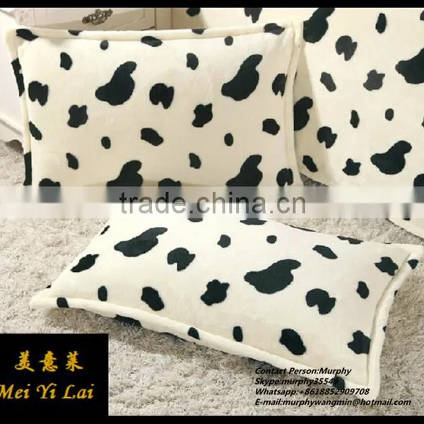 Cozy Polyester Printed Flannel Fleece Pillowcase for Adult