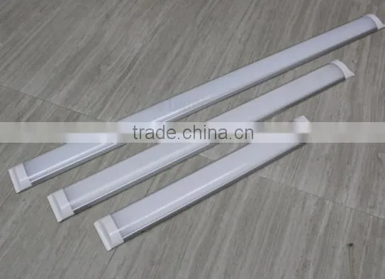 LED Linear Light/20w Daylight 4000K Dimmable Led Batten Tube Lights 600mm IP44 photo-4