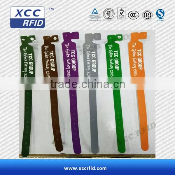 ISO14443A One Time Use Event /Festival NFC Disposable Wristband in PVC/Paper photo-3