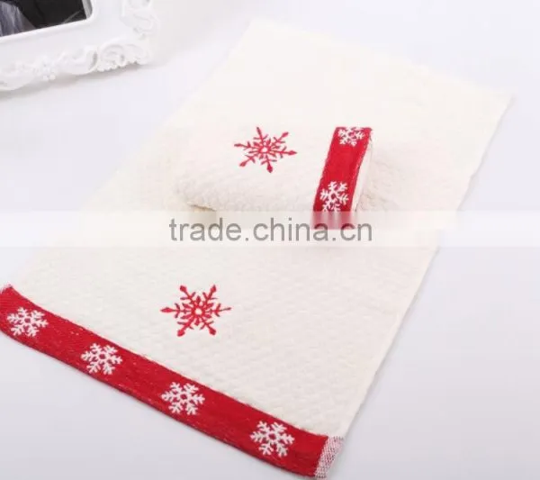 Cotton Embroidery Snowflake Bath Towel Set photo-4