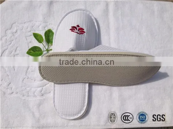 Personalized Hotel and SPA Waffle Slipper With Embroidary Logo for Men Bathroom Slippers photo-4