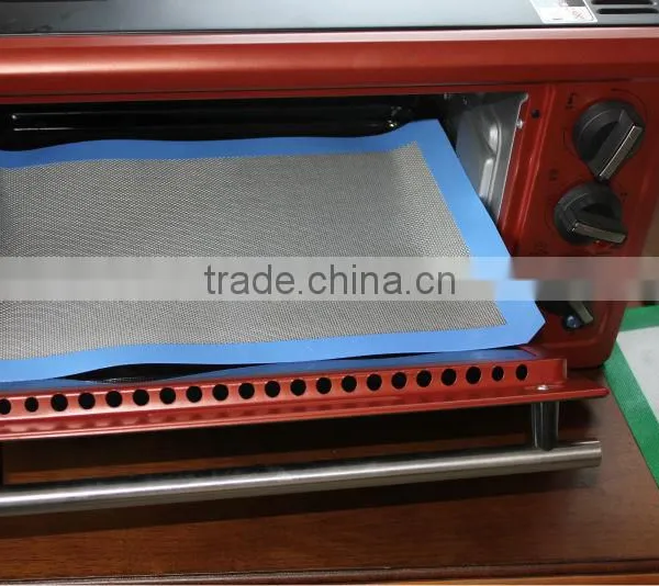 Factory Price 42x30cm Wholesale Silicone Baking Mat photo-2