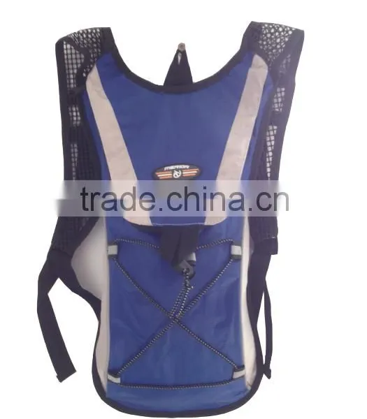 China Factory Hiking TPU/EVA Hydration Bladder Water Bag With Pipe Sleeve photo-3