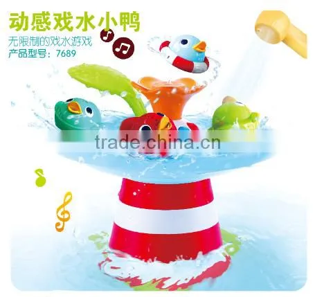 2016 New Bath Toy Organizer Funny Electric Spray Duck Toys With Music Educational Baby Toys ABS Material Intelligent Baby Toys