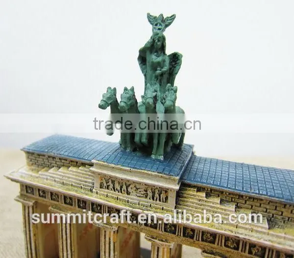 Resin Brandenburg Gate in Berlin Germany Gift Souvenir photo-4