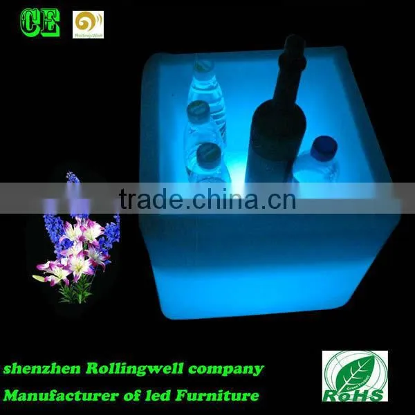 Eco Friendly PE RGB Full Lighting Rechargeable Bar Plastic LED Ice Bucket/ Cooler/ Holdersinet Jewelry Cabinet/liquor Cabinets photo-3