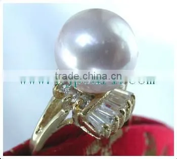 White South Sea Pearl With Gold Ring Diamond Ring photo-3