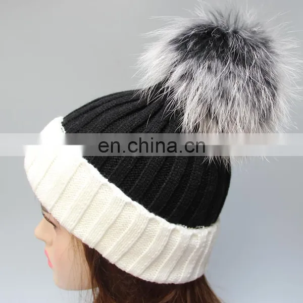 Women Raccoon Fur Poms Hat With Large Poms Wholesale China Knitting Fur Poms Hat photo-3
