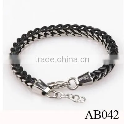 Fashionbale Patch Leather Bracelet Classical Designs for Lady photo-3