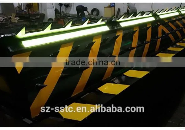 Massive Production Heavy Duty Security Road Blocker With Steel Tire Killer photo-2