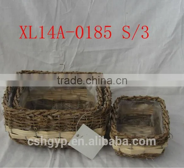 Willow Picnic Basket